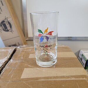 1998 NAGANO Japan Winter OLYMPICS Glass w/ Team Canada Logo VGC SEE PICTURES